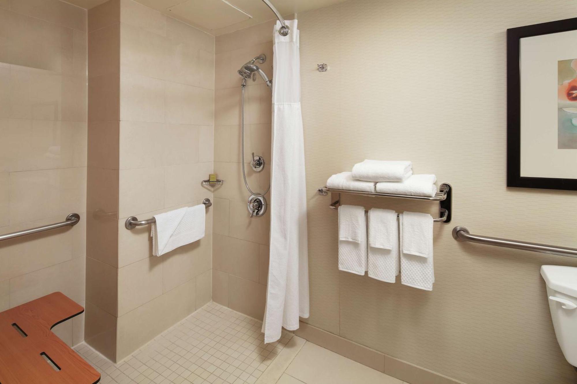 DoubleTree By Hilton San Diego Hotel Circle Exterior foto