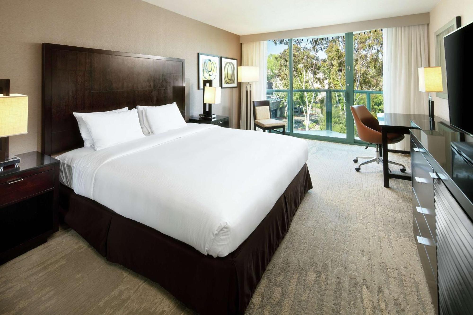 DoubleTree By Hilton San Diego Hotel Circle Exterior foto